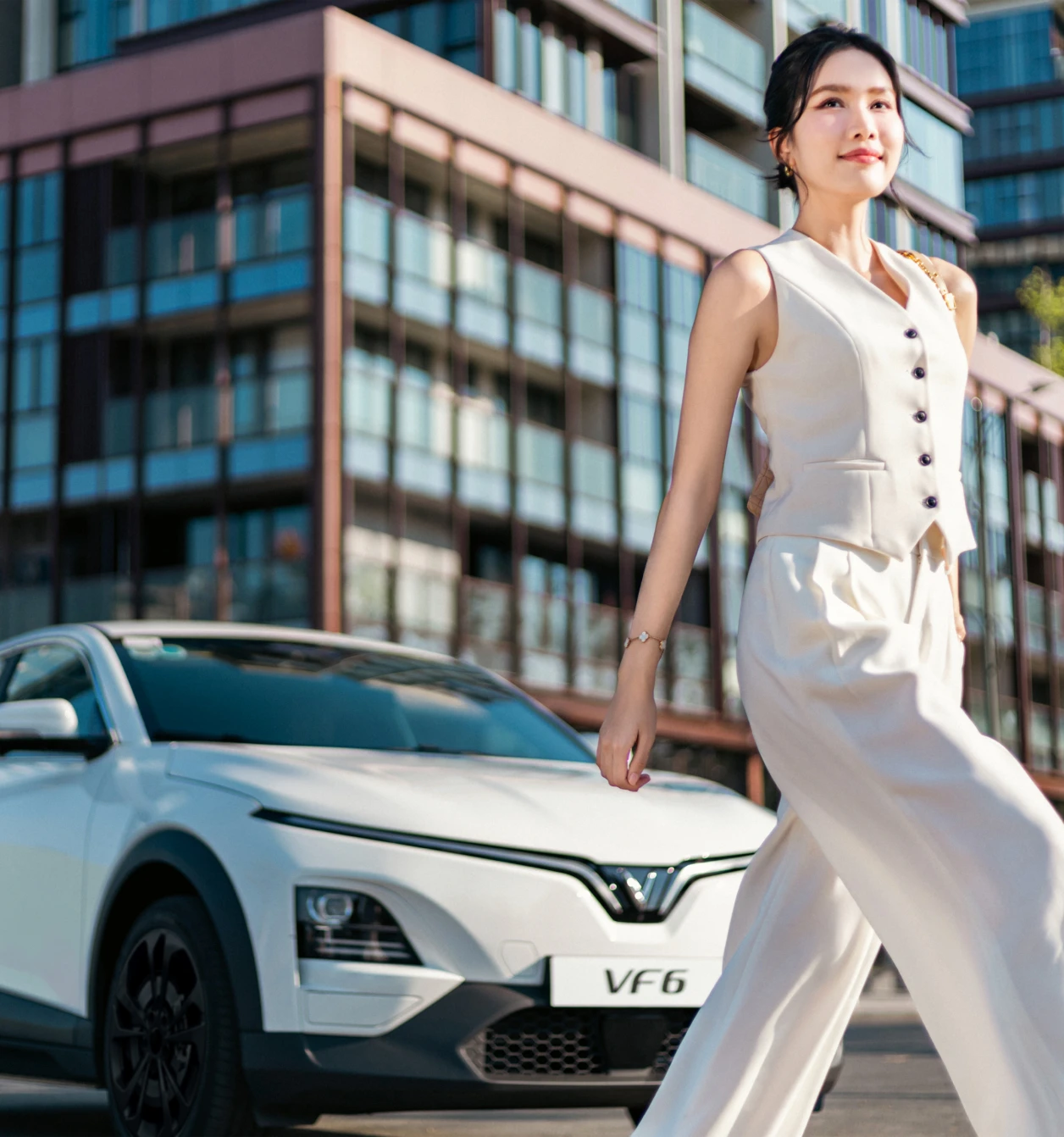 VF6-exterior-3